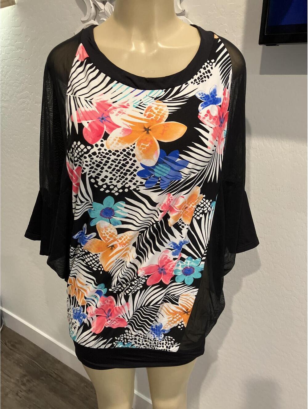 NWT Black Sheer Sleeve Floral Print Tunic Top